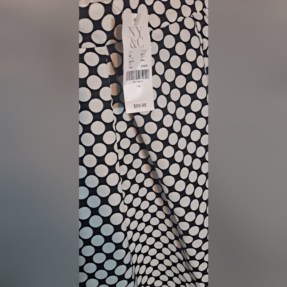 7th Ave New York & Company Skirt with pockets || Size 14 || Black & White💖 - Picture 6 of 6